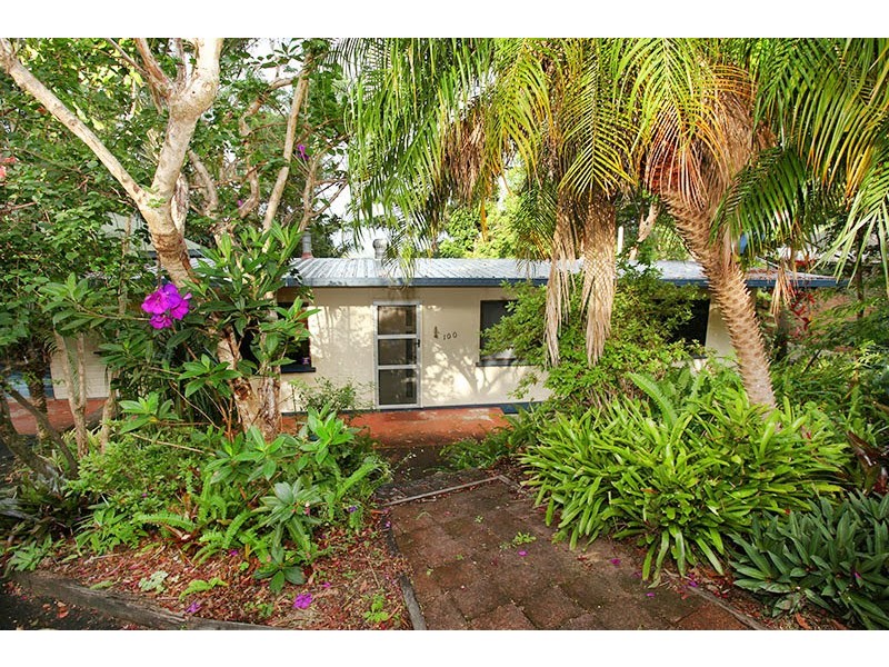 100 Panorama Drive, Nambour QLD 4560