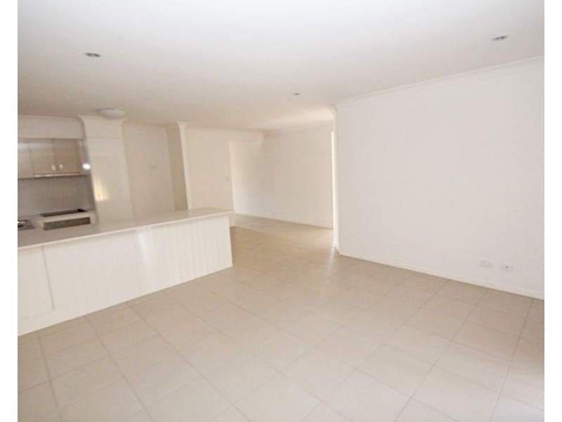 33 Expectation Crt, Nambour QLD 4560