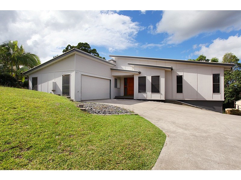 5 Rosella Place, Nambour QLD 4560