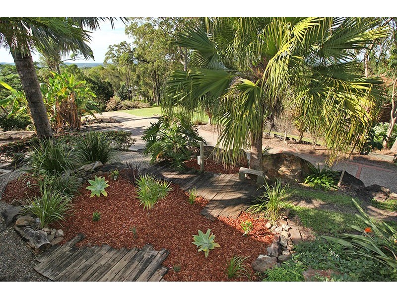 7 Inspiration Court, Bli Bli QLD 4560