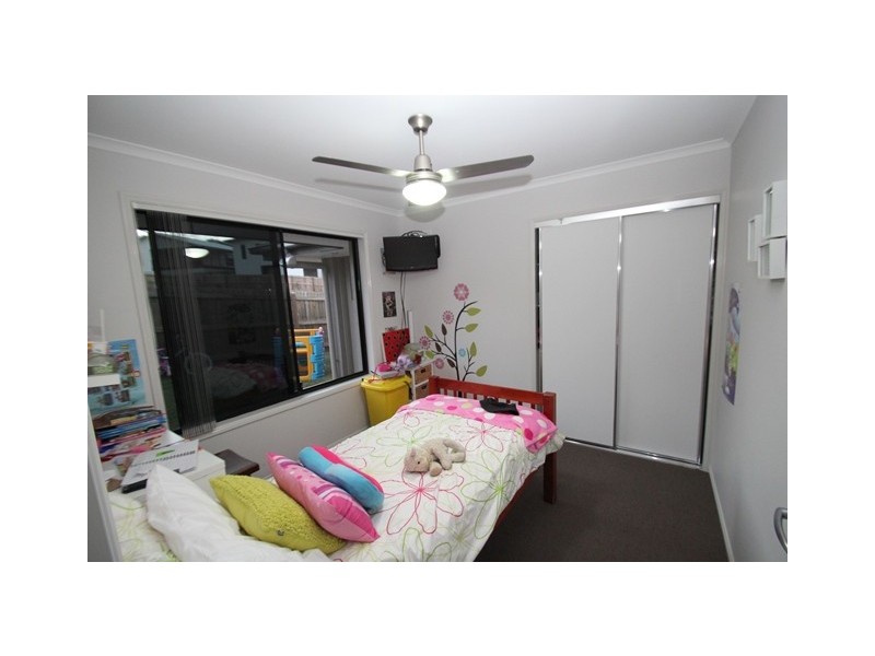 65 Robertson Dve, Burnside QLD 4560