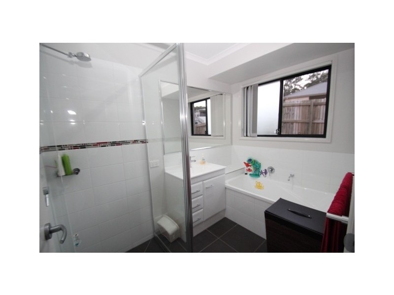 65 Robertson Dve, Burnside QLD 4560