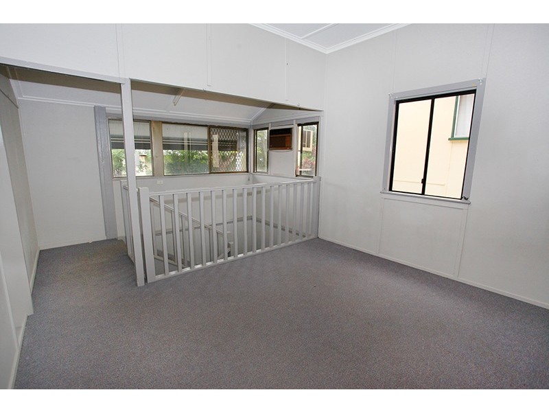 6 Tamper Street, Nambour QLD 4560