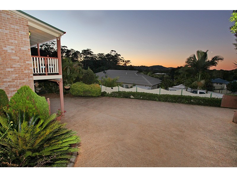 6 Parkhaven Close, Nambour QLD 4560