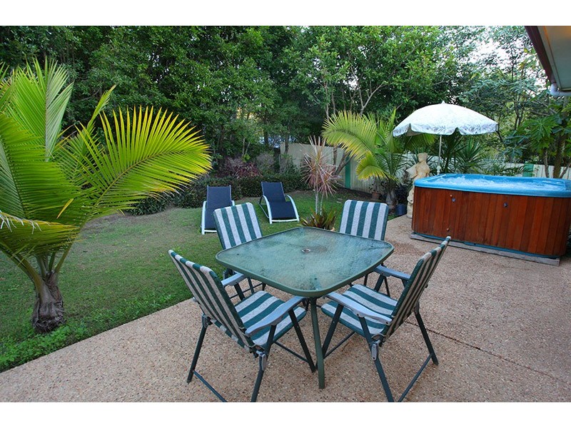 6 Parkhaven Close, Nambour QLD 4560