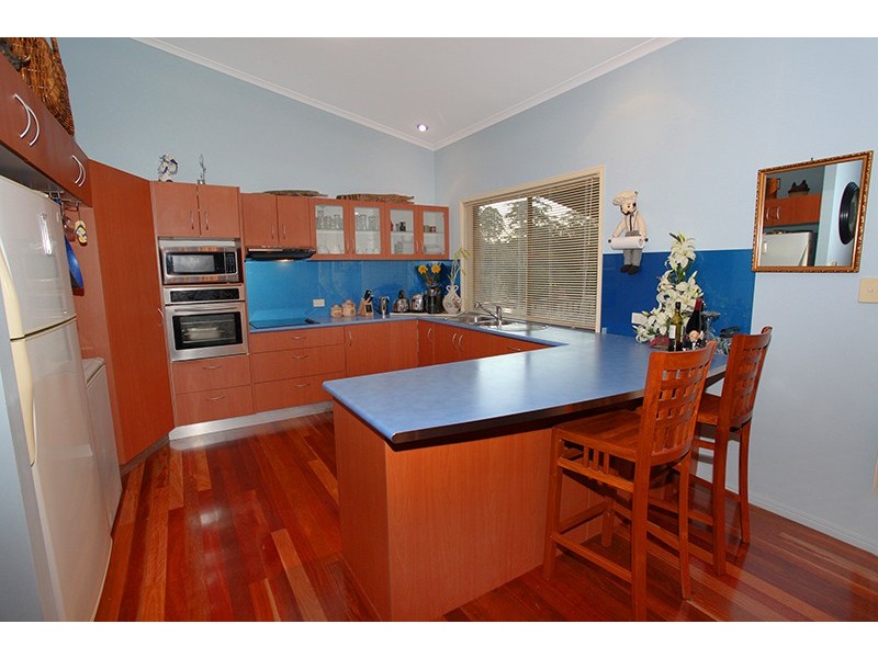 6 Parkhaven Close, Nambour QLD 4560