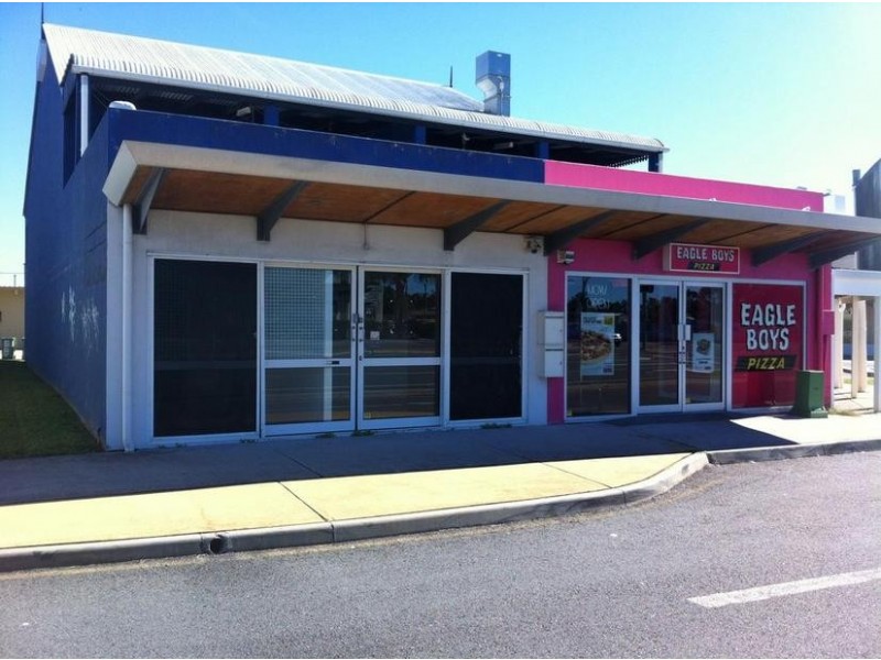 716 David Low Way, Pacific Paradise QLD 4564