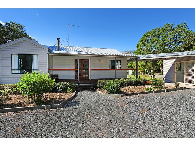 121 Shamley Heath Rd, Kureelpa QLD 4560