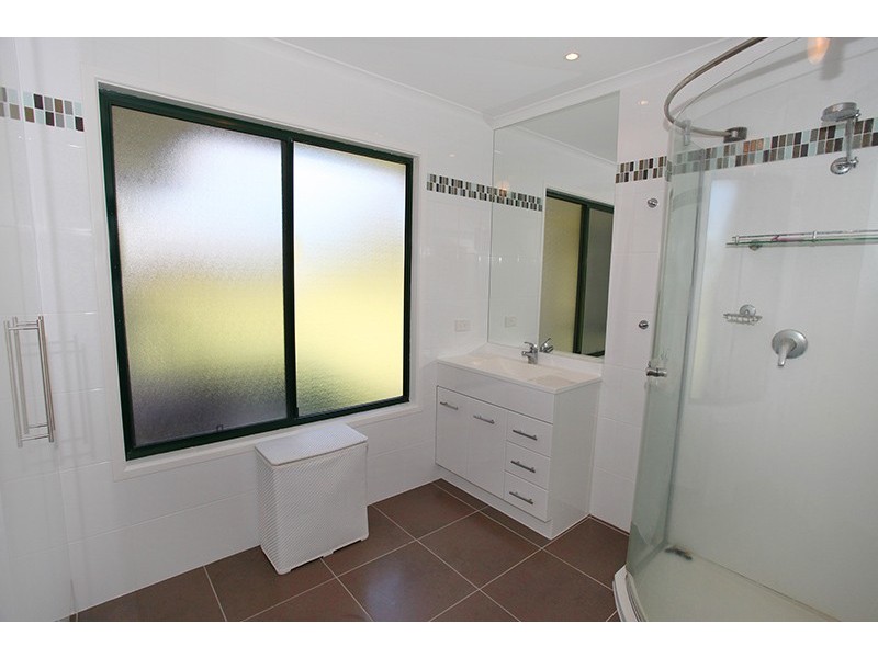 121 Shamley Heath Rd, Kureelpa QLD 4560