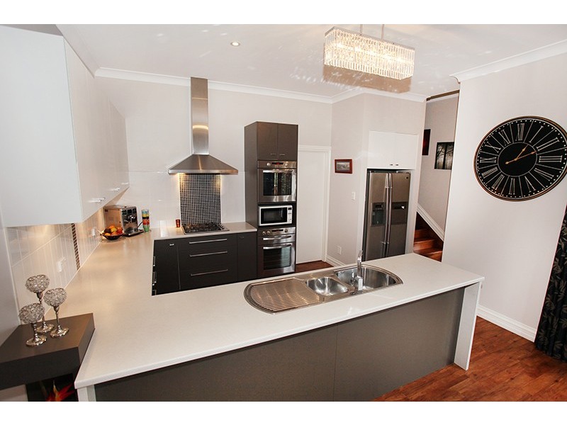 110 Nambour Mapleton Rd, Nambour QLD 4560