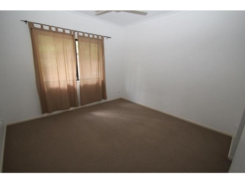 14/9a Deslyn Lane, Nambour QLD 4560