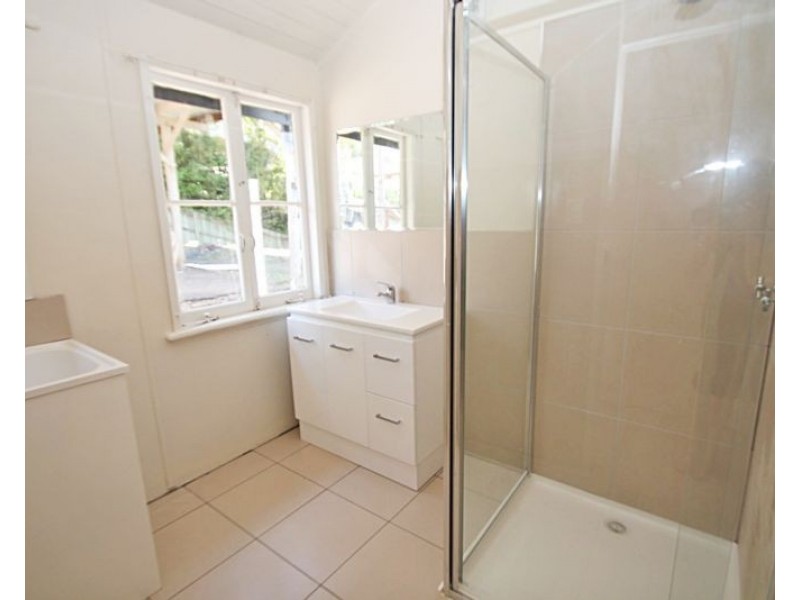 1/5 Magnolia Street, Nambour QLD 4560
