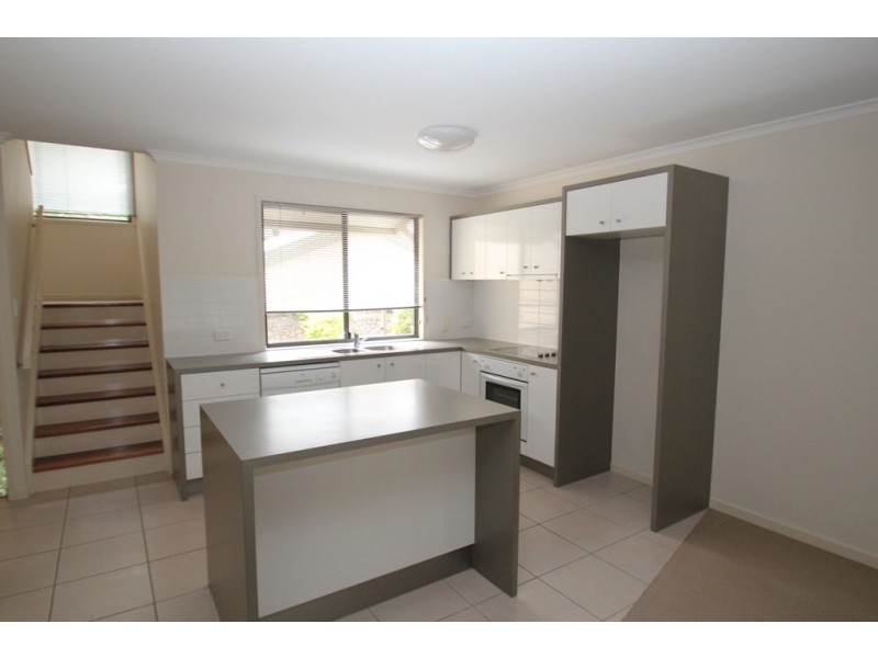 11A Arundell, Nambour QLD 4560