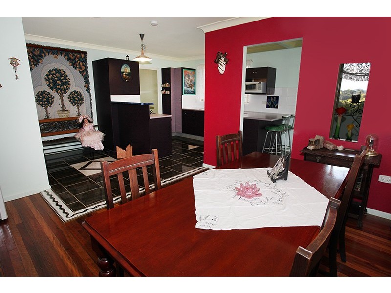 104 Nambour Mapleton Road, Nambour QLD 4560