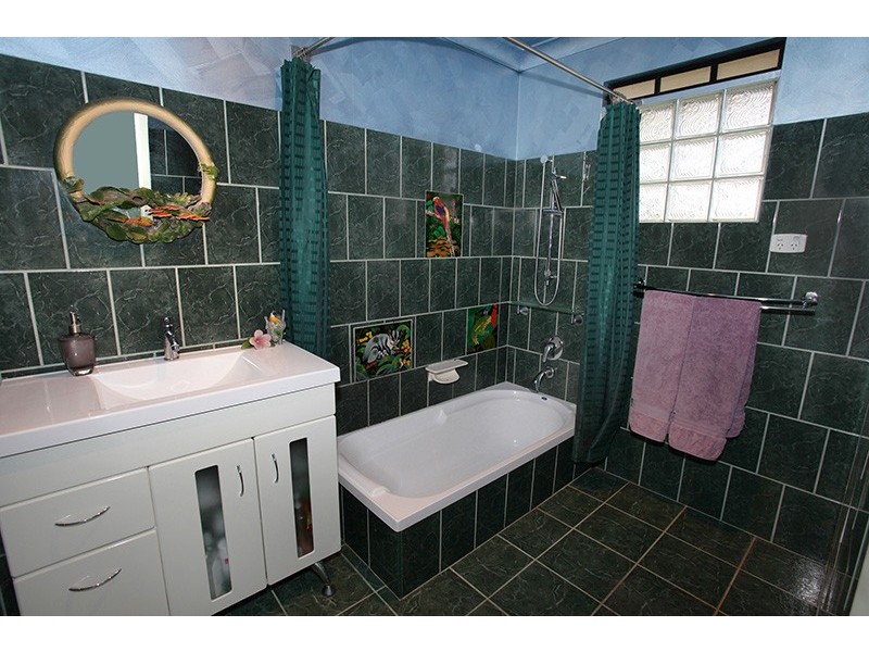 104 Nambour Mapleton Road, Nambour QLD 4560