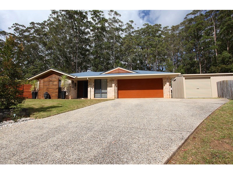 43 The Parkway Place, Mapleton QLD 4560