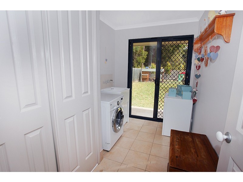 43 The Parkway Place, Mapleton QLD 4560