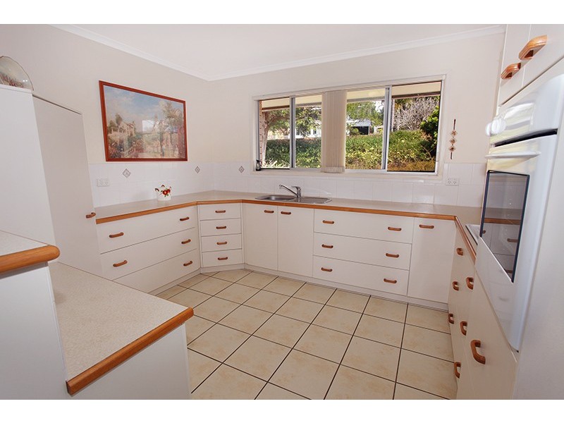 31 Kerrs Lane, Coes Creek QLD 4560