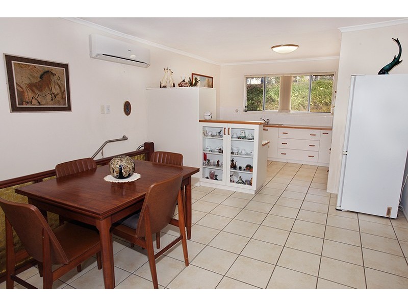 31 Kerrs Lane, Coes Creek QLD 4560
