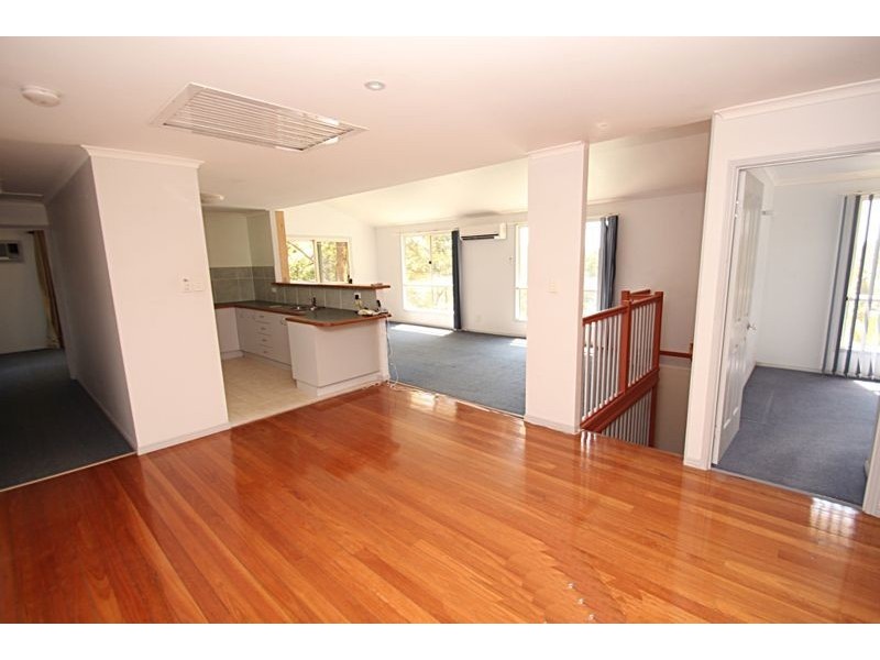 169 Panorama Drive, Nambour QLD 4560