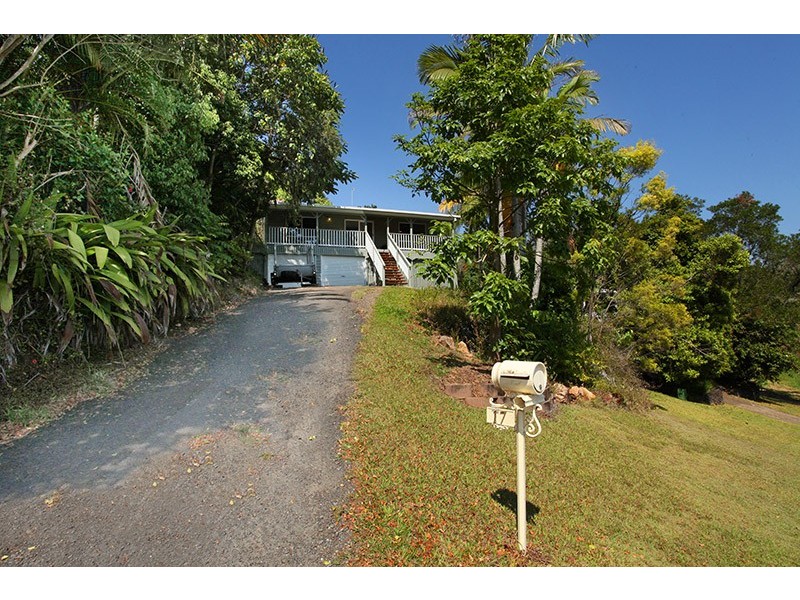 17 Strathford Avenue, Nambour QLD 4560