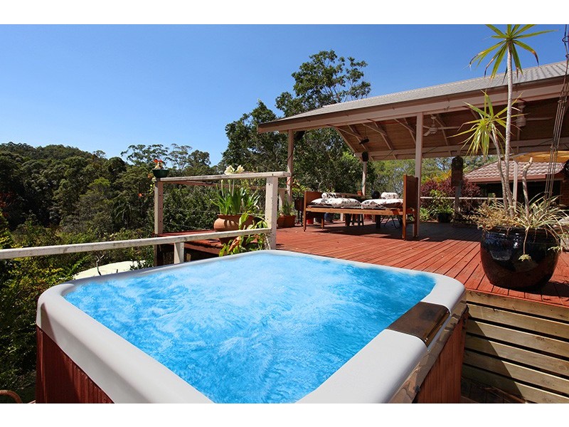 56 Prentis Road, Bli Bli QLD 4560