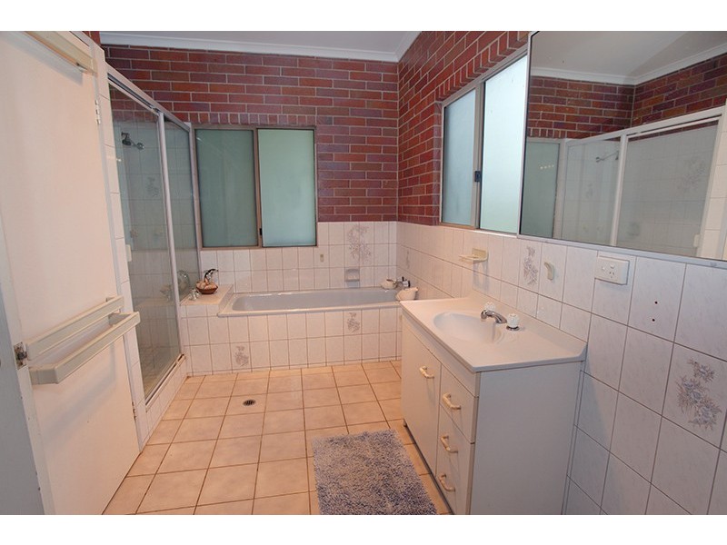 246 North Arm Road, North Arm QLD 4561