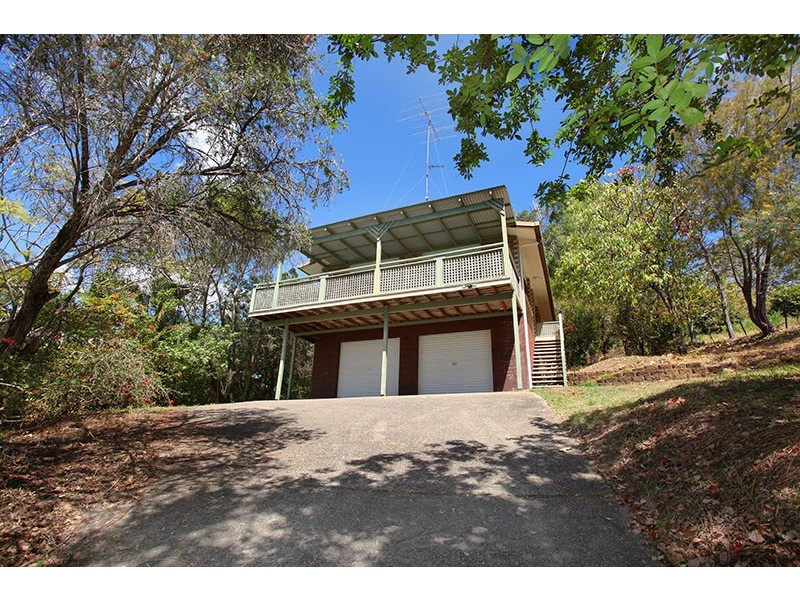 3 Jeanette Ave, Nambour QLD 4560