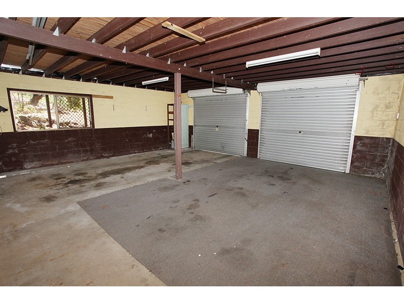 3 Jeanette Ave, Nambour QLD 4560