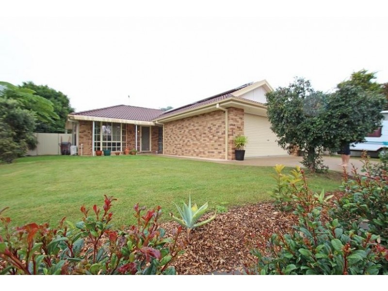 7 Kooralbyn Crt, Nambour QLD 4560