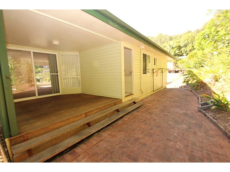 20 Bartlett Street, Nambour QLD 4560