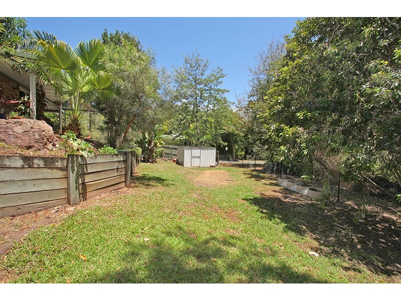 9 Vincent Drive, Nambour QLD 4560