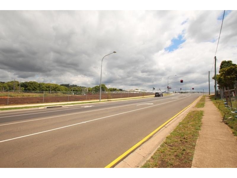 10-12 Mill Lane, Nambour QLD 4560