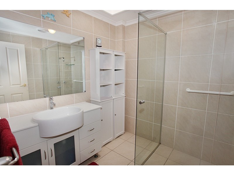 16 Blaxland Road, Nambour QLD 4560