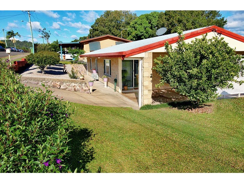 15 Florence Street, Nambour QLD 4560