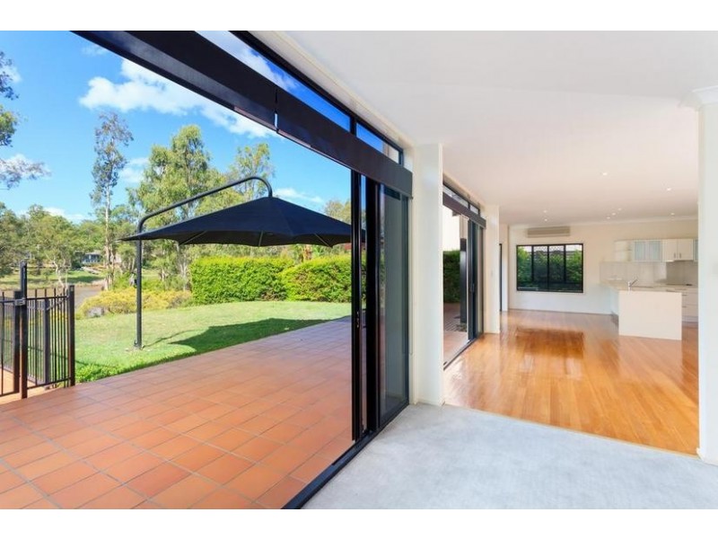7 Samuel Place, Sinnamon Park QLD 4073