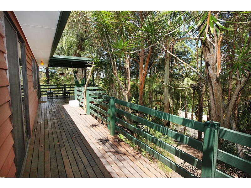 8 City View Terrace, Nambour QLD 4560