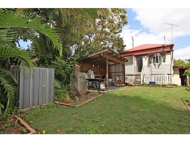 20 Palm Street, Nambour QLD 4560