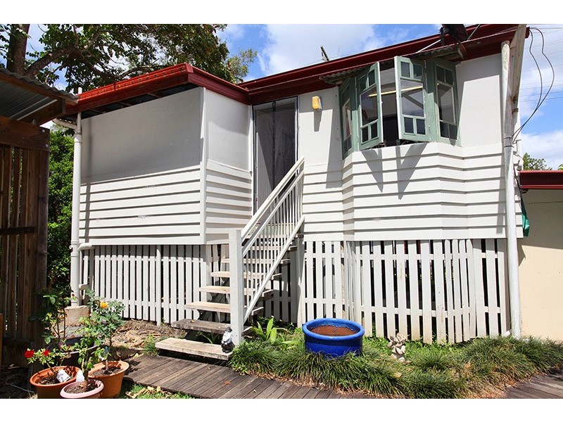 20 Palm Street, Nambour QLD 4560