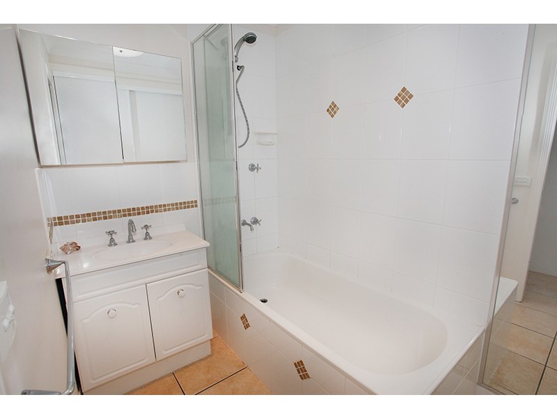 33 Huntingdale Drive, Nambour QLD 4560