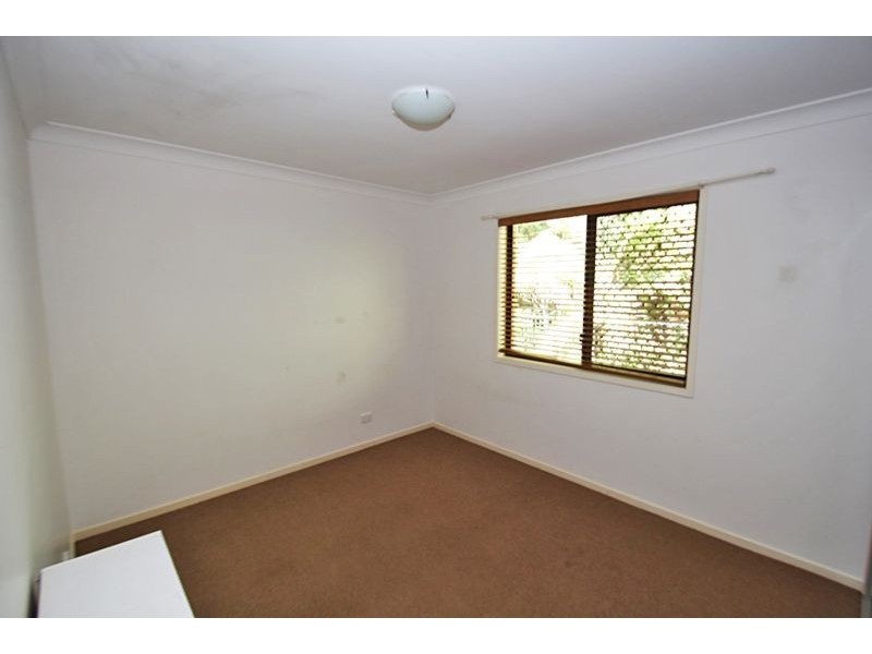 24 Court Road, Nambour QLD 4560