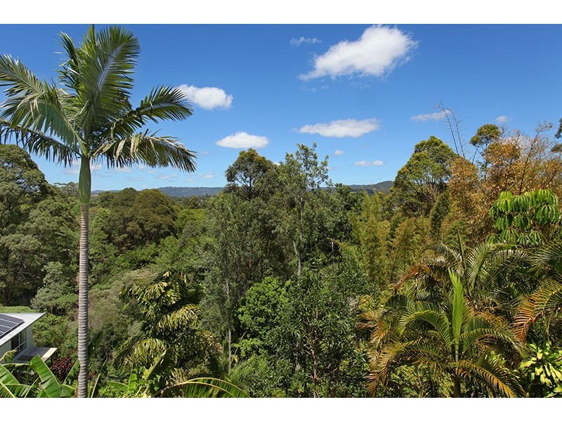 48 Lamington Terrace, Nambour QLD 4560