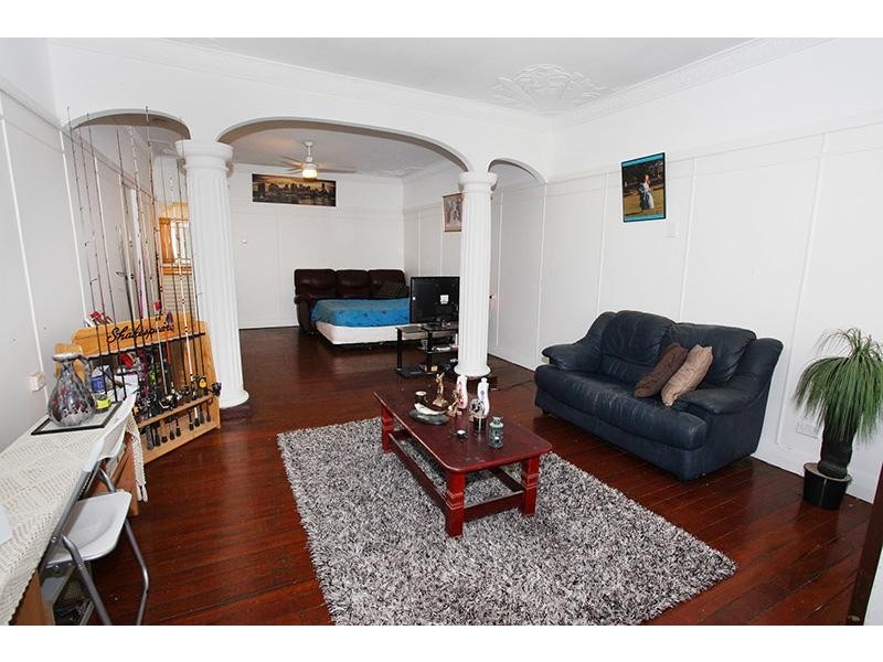 81-83 Coronation Avenue, Nambour QLD 4560