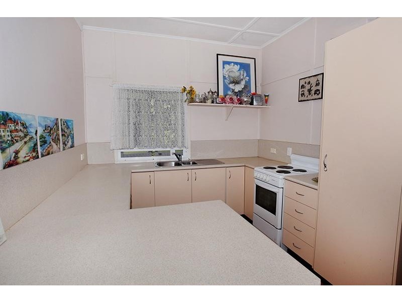 81-83 Coronation Avenue, Nambour QLD 4560