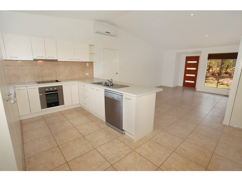 1 Tuckers Creek Dve, Nambour QLD 4560