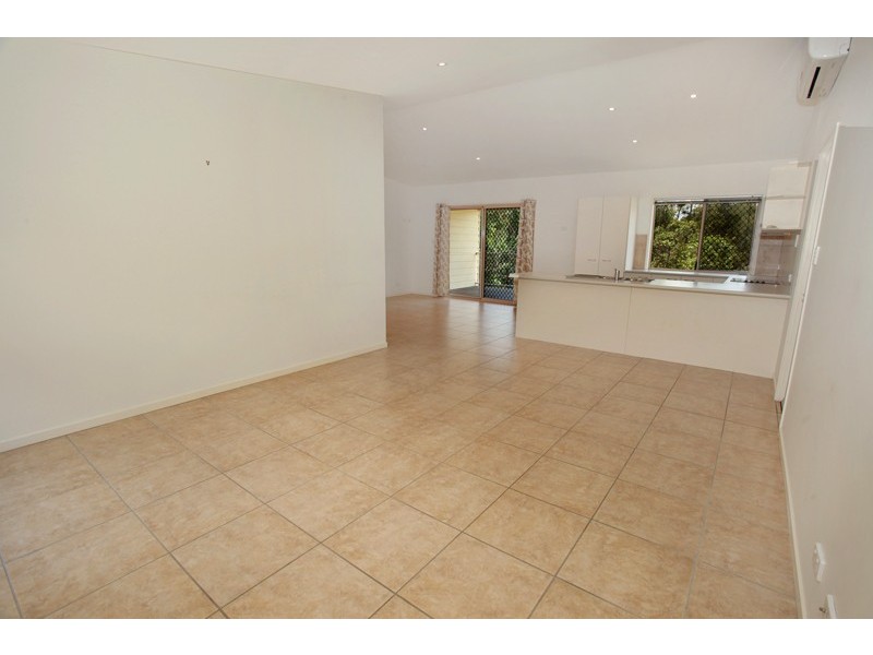 1 Tuckers Creek Dve, Nambour QLD 4560