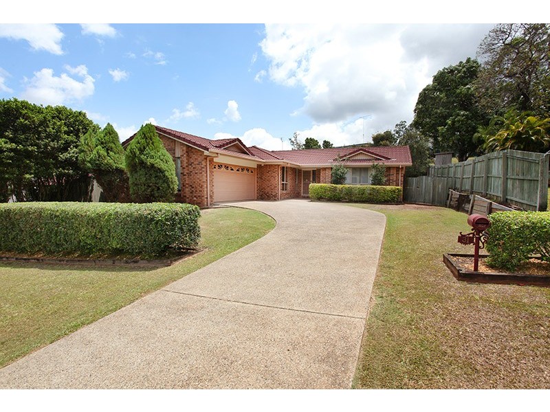 31 Westview Crescent, Nambour QLD 4560