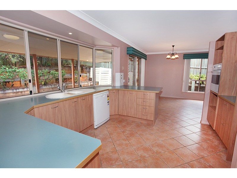 31 Westview Crescent, Nambour QLD 4560