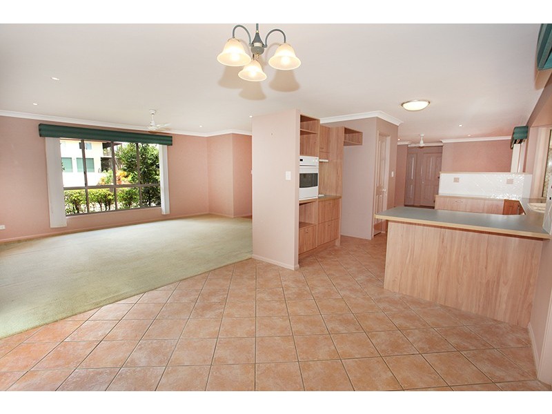 31 Westview Crescent, Nambour QLD 4560