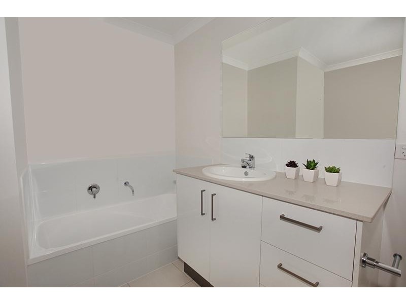 37 Aspland Street, Nambour QLD 4560